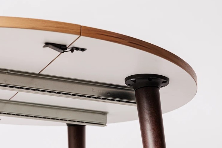Кухонный стол круглый Шпон Ореха д. 100 см МДФ ножки вишня в Архангельске - изображение 3