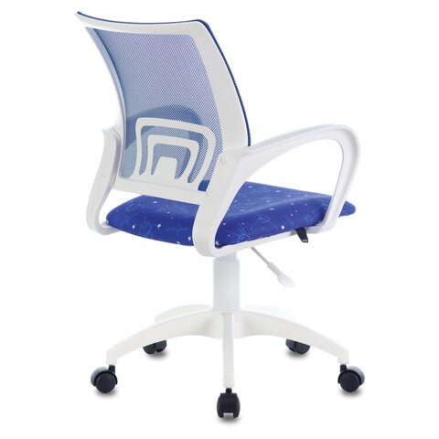 Кресло компьютерное Brabix Fly MG-396W (с подлокотниками, пластик белый, сетка, темно-синее с рисунком "Space") 532405 в Архангельске - изображение 1