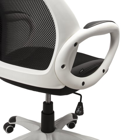 Офисное кресло Brabix Premium Genesis EX-517 (пластик белый, ткань/экокожа/сетка черная) 531573 в Архангельске - изображение 5