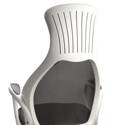 Офисное кресло Brabix Premium Genesis EX-517 (пластик белый, ткань/экокожа/сетка черная) 531573 в Архангельске - изображение 7