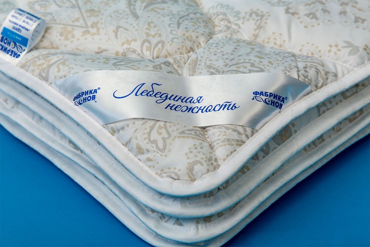 Одеяло всесезонное полутороспальное Лебединая нежность в Архангельске - изображение 1